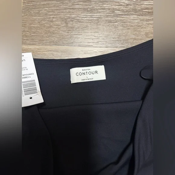 ARITZIA — NWT  Contour Hip Tube Top - Picture 4 of 17